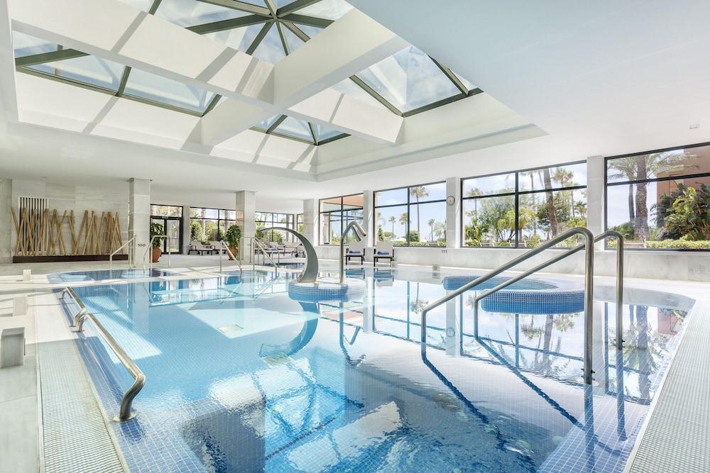 Hipotels Barrosa Palace & Spa Chiclana de la Frontera Ngoại thất bức ảnh The swimming pool at the hotel