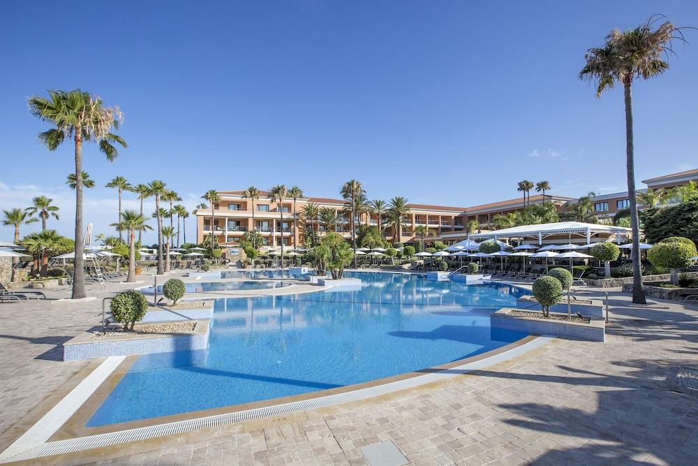 Hipotels Barrosa Palace & Spa Chiclana de la Frontera Ngoại thất bức ảnh The resort's main pool